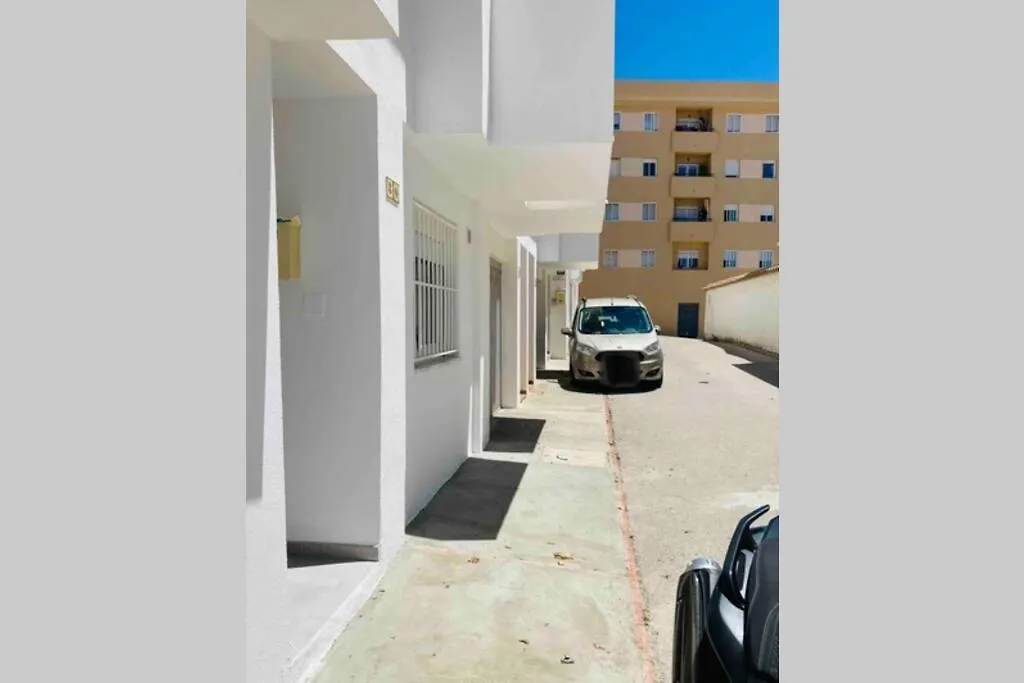Loft independiente a 150 mtrs de la playa+wifi Tarifa Appartement