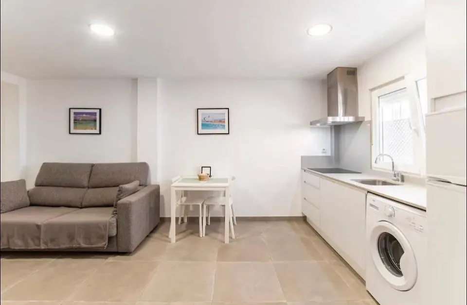 Loft independiente a 150 mtrs de la playa+wifi Tarifa